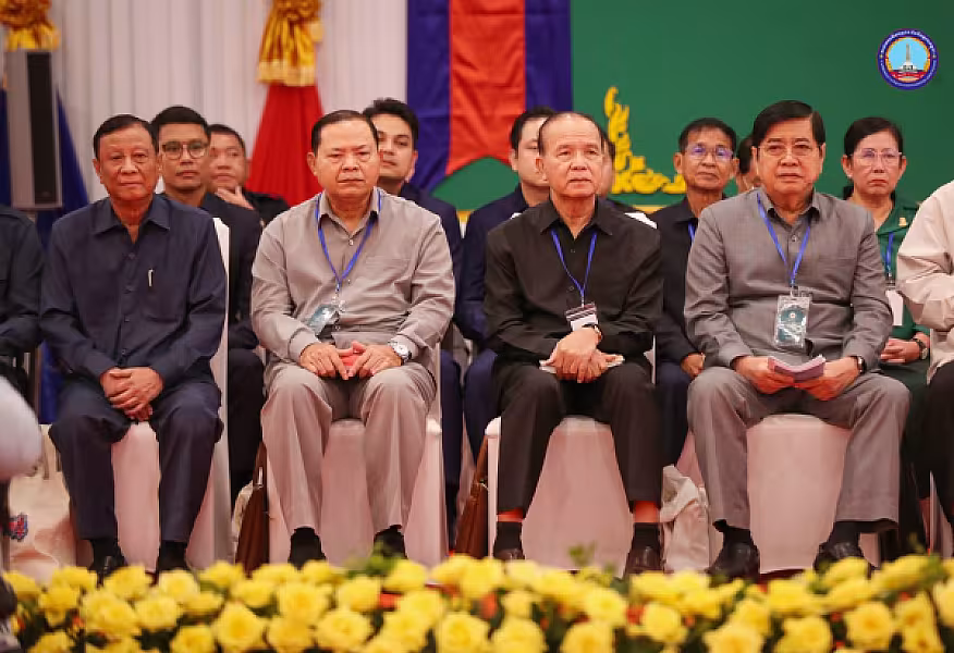សម្តេចអគ្គមហាសេនាបតីតេជោ ហ៊ុន សែន អញ្ជើញជាអធិបតីដ៏ខ្ពង់ខ្ពស់ក្នុងពិធីសំណេះសំណាលជាមួយក្រុមប្រឹក្សាខេត្តស្ទឹងត្រែង - Image 8