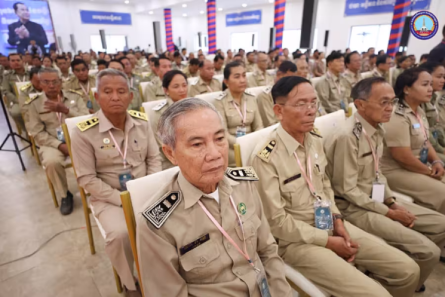 សម្តេចអគ្គមហាសេនាបតីតេជោ ហ៊ុន សែន អញ្ជើញជាអធិបតីដ៏ខ្ពង់ខ្ពស់ក្នុងពិធីសំណេះសំណាលជាមួយក្រុមប្រឹក្សាខេត្តស្ទឹងត្រែង - Image 19