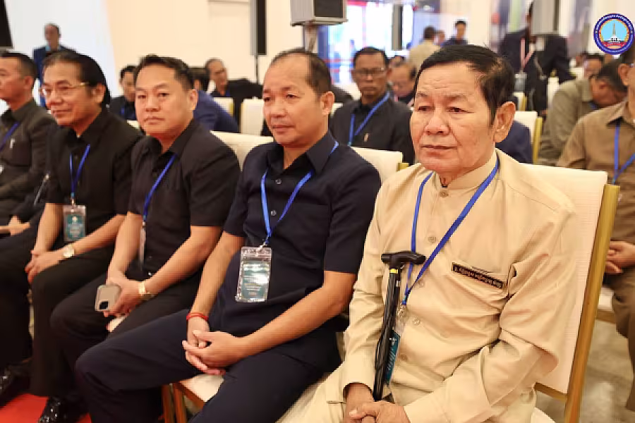 សម្តេចអគ្គមហាសេនាបតីតេជោ ហ៊ុន សែន អញ្ជើញជាអធិបតីដ៏ខ្ពង់ខ្ពស់ក្នុងពិធីសំណេះសំណាលជាមួយក្រុមប្រឹក្សាខេត្តស្ទឹងត្រែង - Image 27