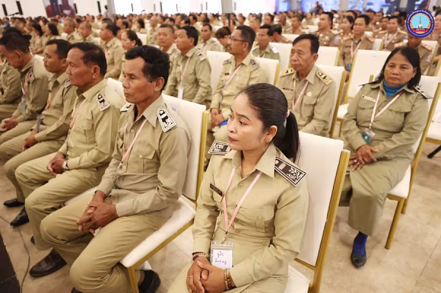 សម្តេចអគ្គមហាសេនាបតីតេជោ ហ៊ុន សែន អញ្ជើញជាអធិបតីដ៏ខ្ពង់ខ្ពស់ក្នុងពិធីសំណេះសំណាលជាមួយក្រុមប្រឹក្សាខេត្តស្ទឹងត្រែង - Image 29