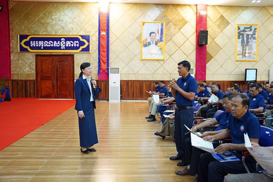 ឯកឧត្តម អ៊ុំ សុខ អញ្ជើញបើកវគ្គបណ្តុះបណ្តាលស្តីពីការងាររដ្ឋបាល និង ការងារបេឡាមរណសង្គ្រោះ ជូន អ.ន.ក.ខេត្តកំពត - Image 14