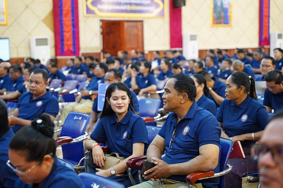 ឯកឧត្តម អ៊ុំ សុខ អញ្ជើញបើកវគ្គបណ្តុះបណ្តាលស្តីពីការងាររដ្ឋបាល និង ការងារបេឡាមរណសង្គ្រោះ ជូន អ.ន.ក.ខេត្តកំពត - Image 20