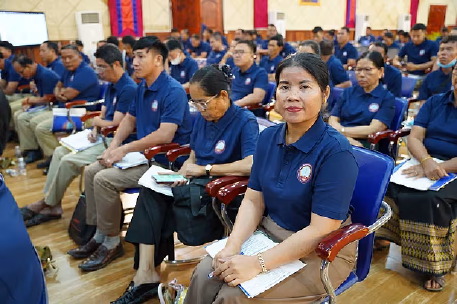ឯកឧត្តម អ៊ុំ សុខ អញ្ជើញបើកវគ្គបណ្តុះបណ្តាលស្តីពីការងាររដ្ឋបាល និង ការងារបេឡាមរណសង្គ្រោះ ជូន អ.ន.ក.ខេត្តកំពត - Image 25