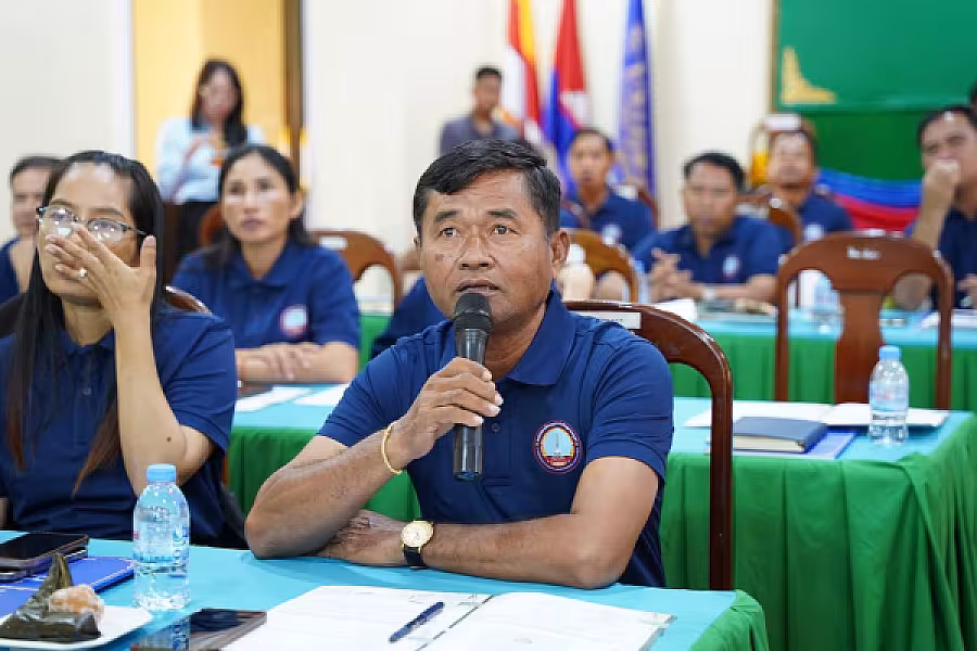 ឯកឧត្តម អ៊ុំ សុខ អញ្ជើញបើកវគ្គបណ្តុះបណ្តាលស្តីពីការងាររដ្ឋបាល និង ការងារបេឡាមរណសង្គ្រោះ ជូន អ.ន.ក.ខេត្តកែប - Image 24