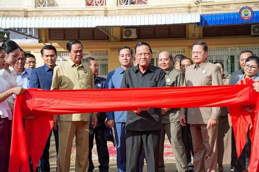 ឯកឧត្តមសន្តិបណ្ឌិត នេត សាវឿន រម្លឹកថា កម្ពុជាមានសុខសន្តិភាពបានមកពីអតីតយុទ្ធជន - Image 4