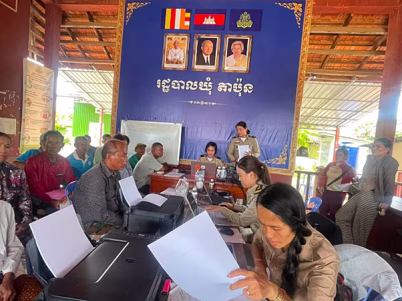 អ.ន.ក.ស្រុកសង្កែ និងសាខាឃុំ ចុះធ្វើបច្ចុប្បន្នភាពអតីតយុទ្ធជន និងនិវត្តជន  - Image 6