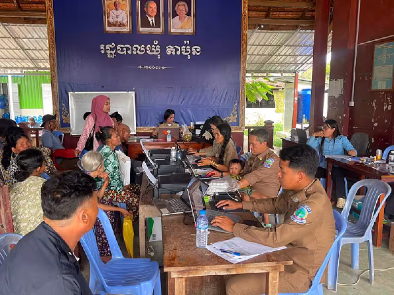អ.ន.ក.ស្រុកសង្កែ និងសាខាឃុំ ចុះធ្វើបច្ចុប្បន្នភាពអតីតយុទ្ធជន និងនិវត្តជន  - Image 7