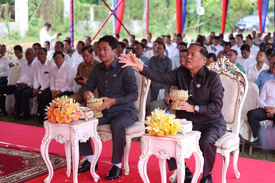 ឯកឧត្តម គន់ គីម អញ្ជើញក្នុងពិធីបញ្ចុះបឋមសិលាសាងសង់អគារទីស្នាក់ការ អ.ន.ក.ខេត្តកំពង់ស្ពឺ - Image 9