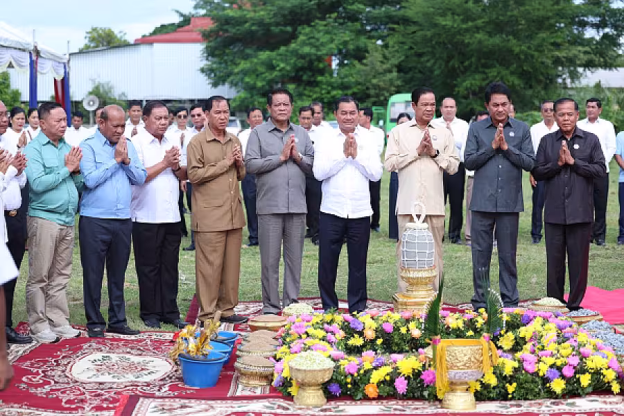 ឯកឧត្តម គន់ គីម អញ្ជើញក្នុងពិធីបញ្ចុះបឋមសិលាសាងសង់អគារទីស្នាក់ការ អ.ន.ក.ខេត្តកំពង់ស្ពឺ - Image 14