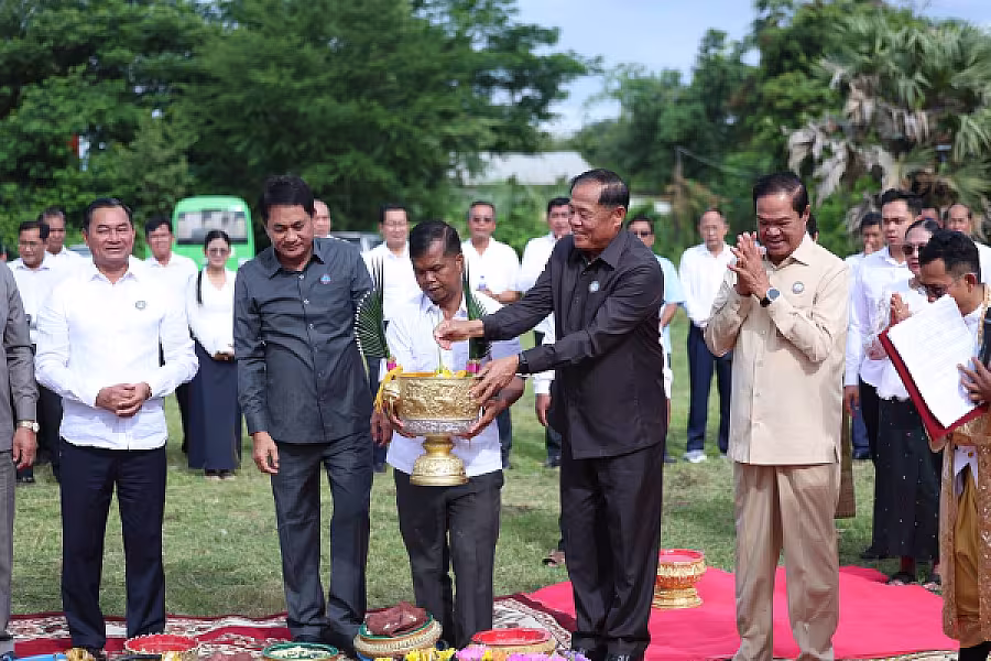 ឯកឧត្តម គន់ គីម អញ្ជើញក្នុងពិធីបញ្ចុះបឋមសិលាសាងសង់អគារទីស្នាក់ការ អ.ន.ក.ខេត្តកំពង់ស្ពឺ - Image 22
