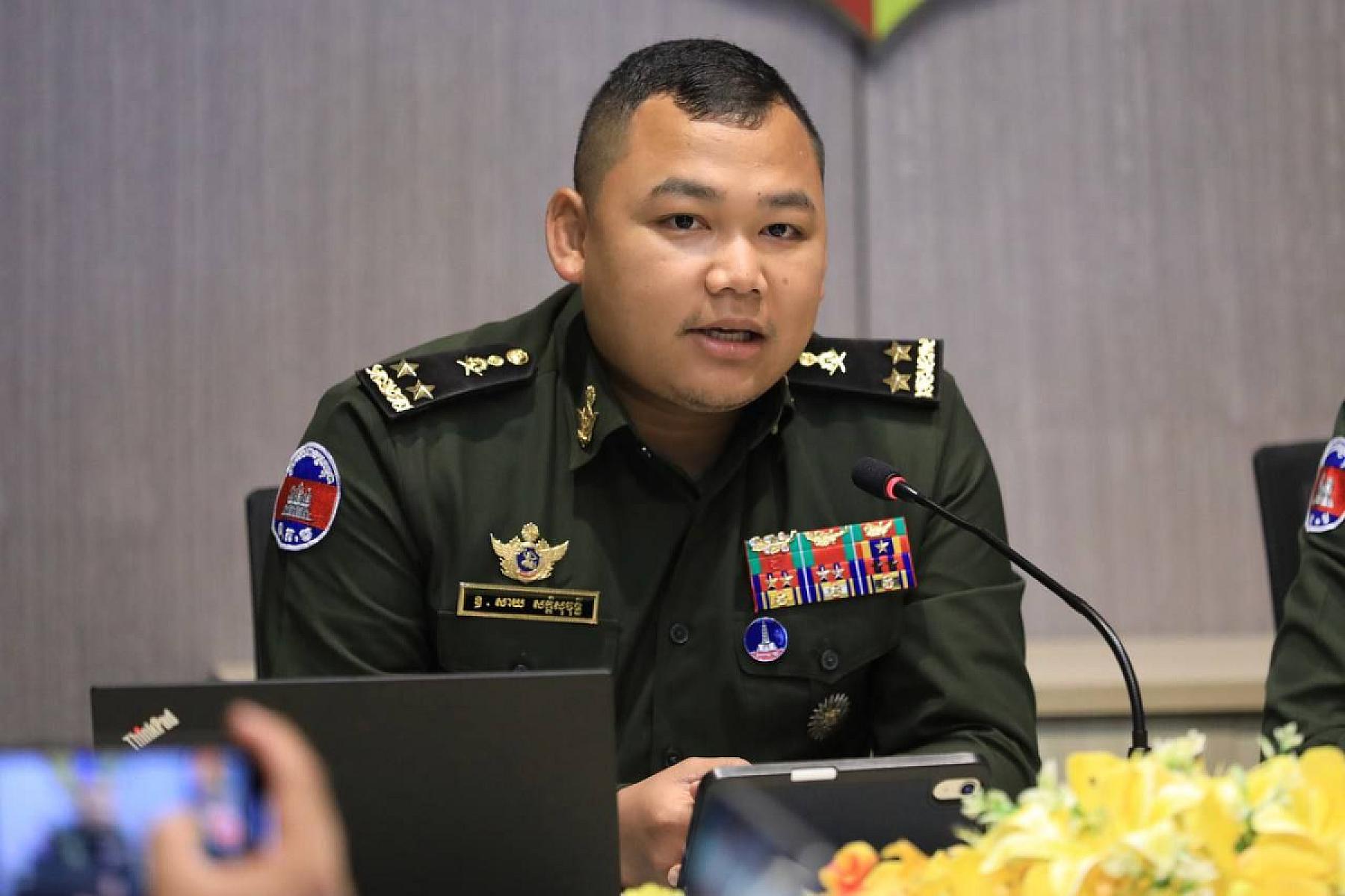 ឧត្តមសេនីយ៍ទោ សាយ សក្ដិសុវុទ្ធី​ នាយក វិទ្យាស្ថានប្រវត្តិសាស្ត្រយោធា ចូលរួមថវិកាឧបត្ថម្ភចំនួន ចូលរួមថវិកាចំនួន ៥០មុឺនរៀល ដើម្បីរៀបចំមហាសន្និបាតវិសាមញ្ញតំណាងសមាគមអតីតយុទ្ធជនកម្ពុជា ទូទាំងប្រទេស 