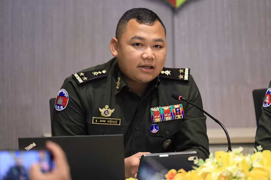 ឧត្តមសេនីយ៍ទោ សាយ សក្ដិសុវុទ្ធី​ នាយក វិទ្យាស្ថានប្រវត្តិសាស្ត្រយោធា ចូលរួមថវិកាឧបត្ថម្ភចំនួន ចូលរួមថវិកាចំនួន ៥០មុឺនរៀល ដើម្បីរៀបចំមហាសន្និបាតវិសាមញ្ញតំណាងសមាគមអតីតយុទ្ធជនកម្ពុជា ទូទាំងប្រទេស 