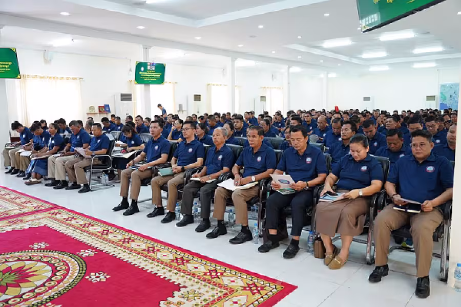 ឯកឧត្តម ឈៀ ស៊ីដារ៉ា អញ្ជើញបើកវគ្គបណ្តុះបណ្តាលស្តីពីការងាររដ្ឋបាល និង ការងារបេឡាមរណសង្គ្រោះ ជូន អ.ន.ក.ខេត្តតាកែវ - Image 29