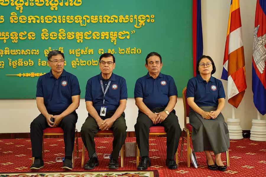 ឯកឧត្តម អ៊ុំ សុខ អញ្ជើញបើកវគ្គបណ្តុះបណ្តាលស្តីពីការងាររដ្ឋបាល និងការងារបេឡាមរណសង្គ្រោះ ជូន អ.ន.ក.រាជធានីភ្នំពេញ - Image 8