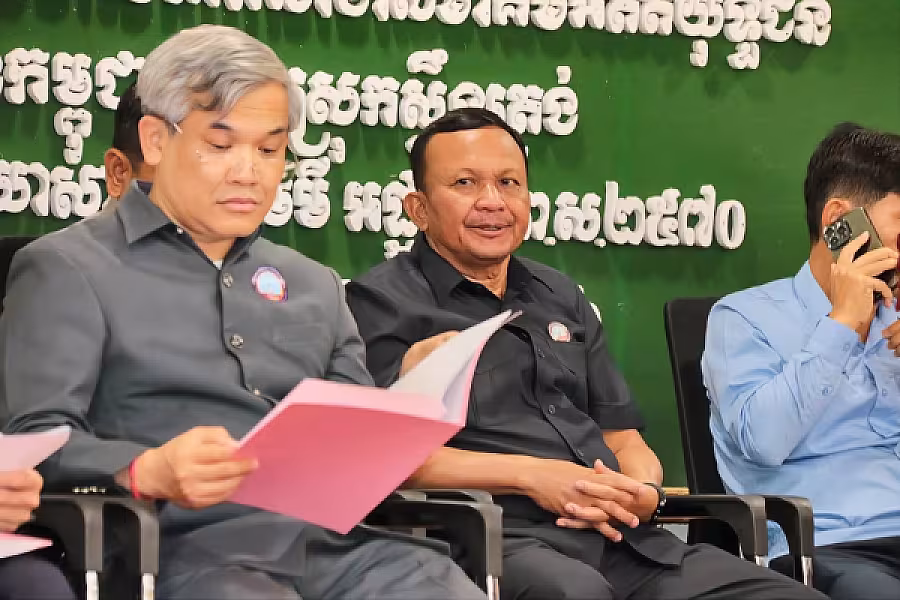 ឯកឧត្តម ហ៊ុន ម៉ានិត អញ្ជើញក្នុងពិធីប្រកាសសមាសភាពក្រុមការងារលេខាធិការដ្ឋាន អ.ន.ក.ស្រុកស្ទឹងត្រង់ - Image 7