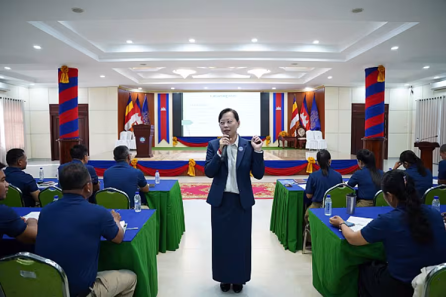 ឯកឧត្តម អ៊ុំ សុខ៖ អ.ន.ក.ឧត្តរមានជ័យទាំងអស់ត្រូវចុះដល់ខ្នងផ្ទះអតីតយុទ្ធជន និងនិវត្តជនដើម្បីដឹងសុខទុក្ខជួយដោះស្រាយបញ្ហាប្រឈមឱ្យបានទាន់ពេលវេលា - Image 20