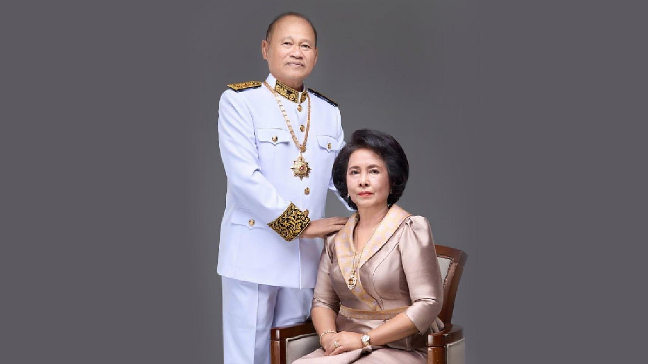 លោកជំទាវ យ៉ោក សុផល ភរិយាឯកឧត្តម ទេព ធន រដ្ឋលេខាធិការនៃក្រសួងរៀបចំដែនដី នគរូបនីយកម្ម និងសំណង់ បានចូលរួមឧបត្ថម្ភថវិកាចំនួន​១០លានរៀល ដើម្បីរៀបចំមហាសន្និបាតវិសាមញ្ញតំណាងសមាគមអតីតយុទ្ធជនកម្ពុជាទូទាំងប្រទេស