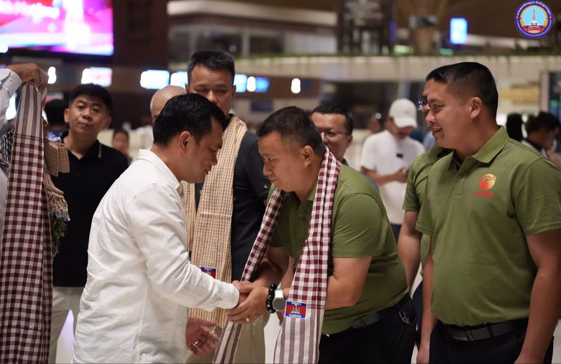 ឯកឧត្តម អ្នកឧកញ៉ា ម៉ម វណ្ណឌី អញ្ជើញទទួលស្វាគមន៍គណៈប្រតិភូ និងវិនិយោគិនចិនមកទស្សនកិច្ចធុរកិច្ចនៅកម្ពុជា