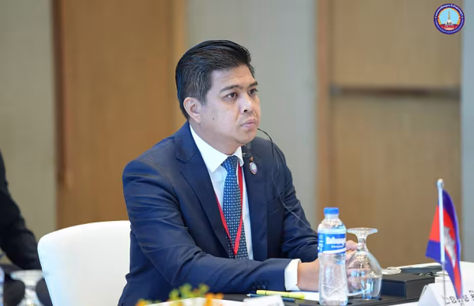 ឯកឧត្តម អ្នកឧកញ៉ា ម៉ម វណ្ណឌី អញ្ជើញជាអធិបតីក្នុងពិធីបើក «វេទិកាកិច្ចសហប្រតិបត្តិការធុរកិច្ច កម្ពុជា-ចិន»  - Image 6