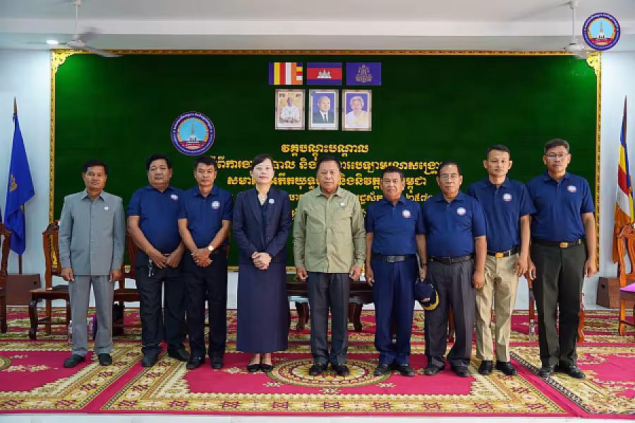 ឯកឧត្តម អ៊ុំ សុខ បើកវគ្គបណ្តុះបណ្តាលជូនអ.ន.ក.ខេត្តកំពង់ធំ ដើម្បីបំរើកាងារជូនអតីតយុទ្ធជន និងនិវត្តជន អោយកាន់តែល្អប្រសើរ - Image 8