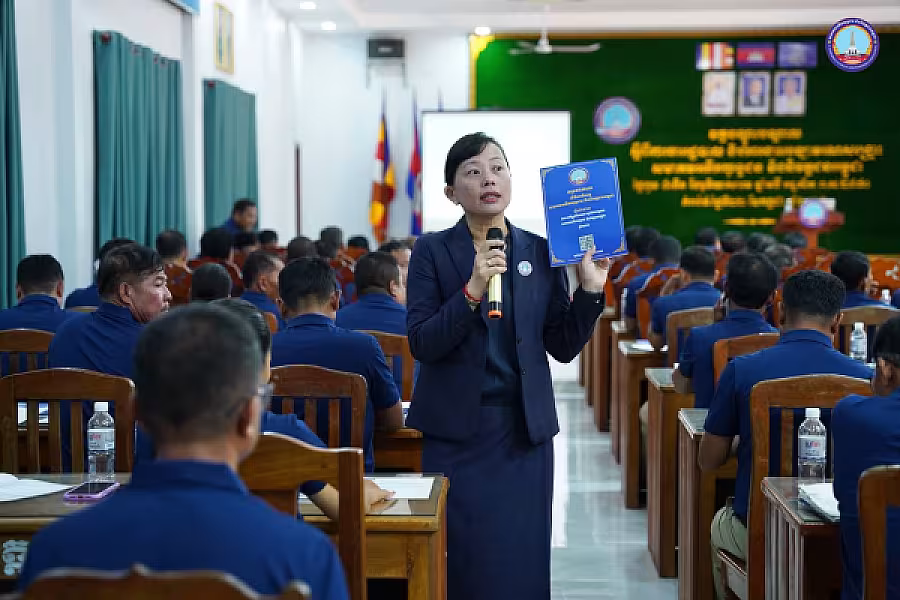 ឯកឧត្តម អ៊ុំ សុខ បើកវគ្គបណ្តុះបណ្តាលជូនអ.ន.ក.ខេត្តកំពង់ធំ ដើម្បីបំរើកាងារជូនអតីតយុទ្ធជន និងនិវត្តជន អោយកាន់តែល្អប្រសើរ - Image 19