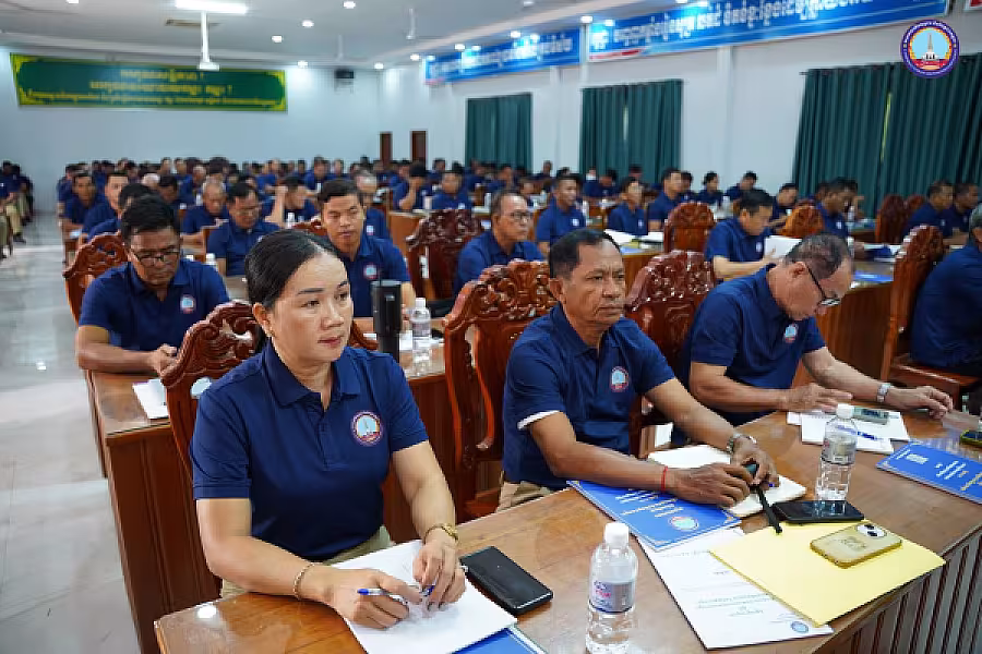 ឯកឧត្តម អ៊ុំ សុខ បើកវគ្គបណ្តុះបណ្តាលជូនអ.ន.ក.ខេត្តកំពង់ធំ ដើម្បីបំរើកាងារជូនអតីតយុទ្ធជន និងនិវត្តជន អោយកាន់តែល្អប្រសើរ - Image 22