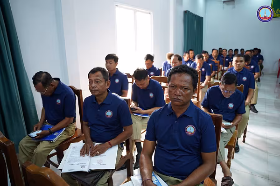 ឯកឧត្តម អ៊ុំ សុខ បើកវគ្គបណ្តុះបណ្តាលជូនអ.ន.ក.ខេត្តកំពង់ធំ ដើម្បីបំរើកាងារជូនអតីតយុទ្ធជន និងនិវត្តជន អោយកាន់តែល្អប្រសើរ - Image 26