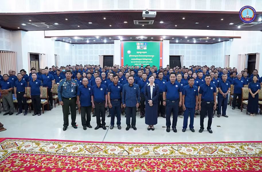 ឯកឧត្តម អ៊ុំ សុខ អញ្ជើញបើកវគ្គបណ្តុះបណ្តាលស្តីពីការងាររដ្ឋបាល និងការងារបេឡាមរណសង្គ្រោះ អ.ន.ក. ខេត្តសៀមរាប - Image 9