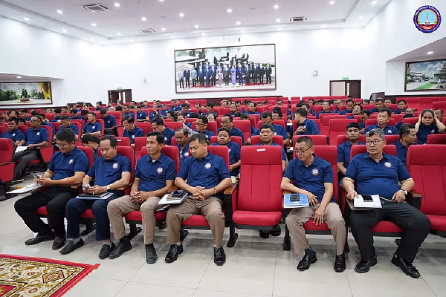 ឯកឧត្តម ឈៀ ស៊ីដារ៉ា អញ្ជើញជាអធិបតីពិធីបើកវគ្គបណ្តុះបណ្តាលជូន អ.ន.ក.ខេត្តកំពង់ស្ពឺ - Image 28