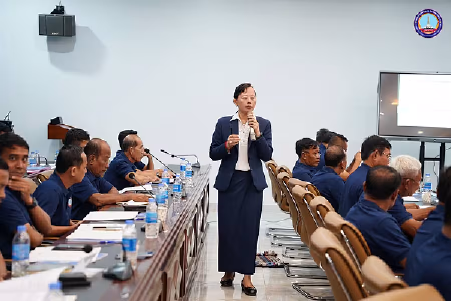 ឯកឧត្តម ឈៀ ស៊ីដារ៉ា អញ្ជើញអញ្ជើញជាអធិបតីពិធីបើកវគ្គបណ្តុះបណ្តាលជូន អ.ន.ក.ខេត្តព្រះសីហនុ - Image 17