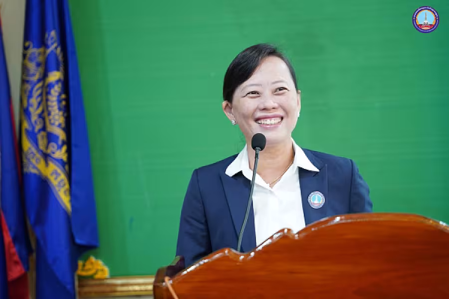 ឯកឧត្តម អ៊ុំ សុខ បើកវគ្គបណ្តុះបណ្តាល ស្តីពីការងាររដ្ឋបាល និងបេឡាមរណសង្គ្រោះជូនថ្នាក់ដឹកនាំ អ. ន. ក. ខេត្តក្រចេះ - Image 4