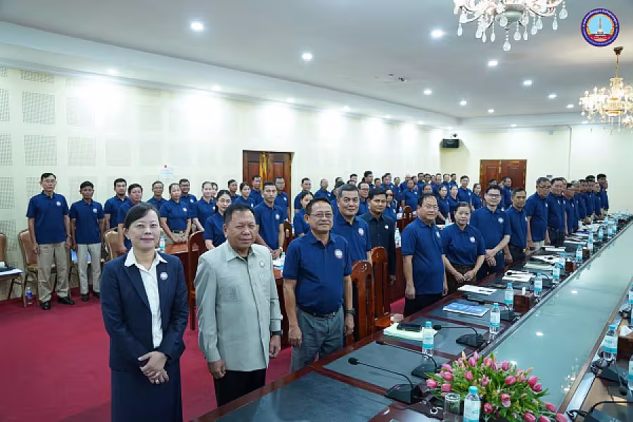 ឯកឧត្តម អ៊ុំ សុខ បើកវគ្គបណ្តុះបណ្តាល ស្តីពីការងាររដ្ឋបាល និងបេឡាមរណសង្គ្រោះជូនថ្នាក់ដឹកនាំ អ. ន. ក. ខេត្តក្រចេះ - Image 10