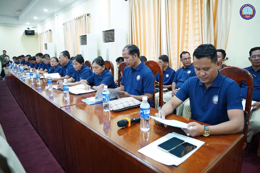ឯកឧត្តម អ៊ុំ សុខ បើកវគ្គបណ្តុះបណ្តាល ស្តីពីការងាររដ្ឋបាល និងបេឡាមរណសង្គ្រោះជូនថ្នាក់ដឹកនាំ អ. ន. ក. ខេត្តក្រចេះ - Image 23