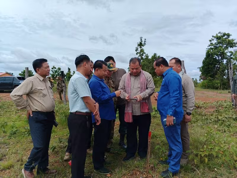 អ.ន.ក.ខេត្តស្ទឹងត្រែង ចុះពិនិត្យសកម្មភាពឈូសឆាយដីសាងសង់ផ្ទះជូនអតីតយុទ្ធជន និងនិវត្តជន - Image 3