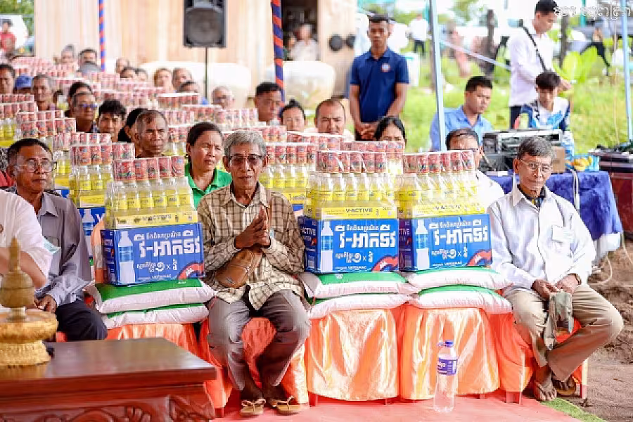 អ.ន.ក.ខេត្តស្ទឹងត្រែង រៀបចំពិធីបើកការដ្ឋានសាងសង់ផ្ទះជូនអតីតយុទ្ធជន និងនិវត្តជន - Image 25