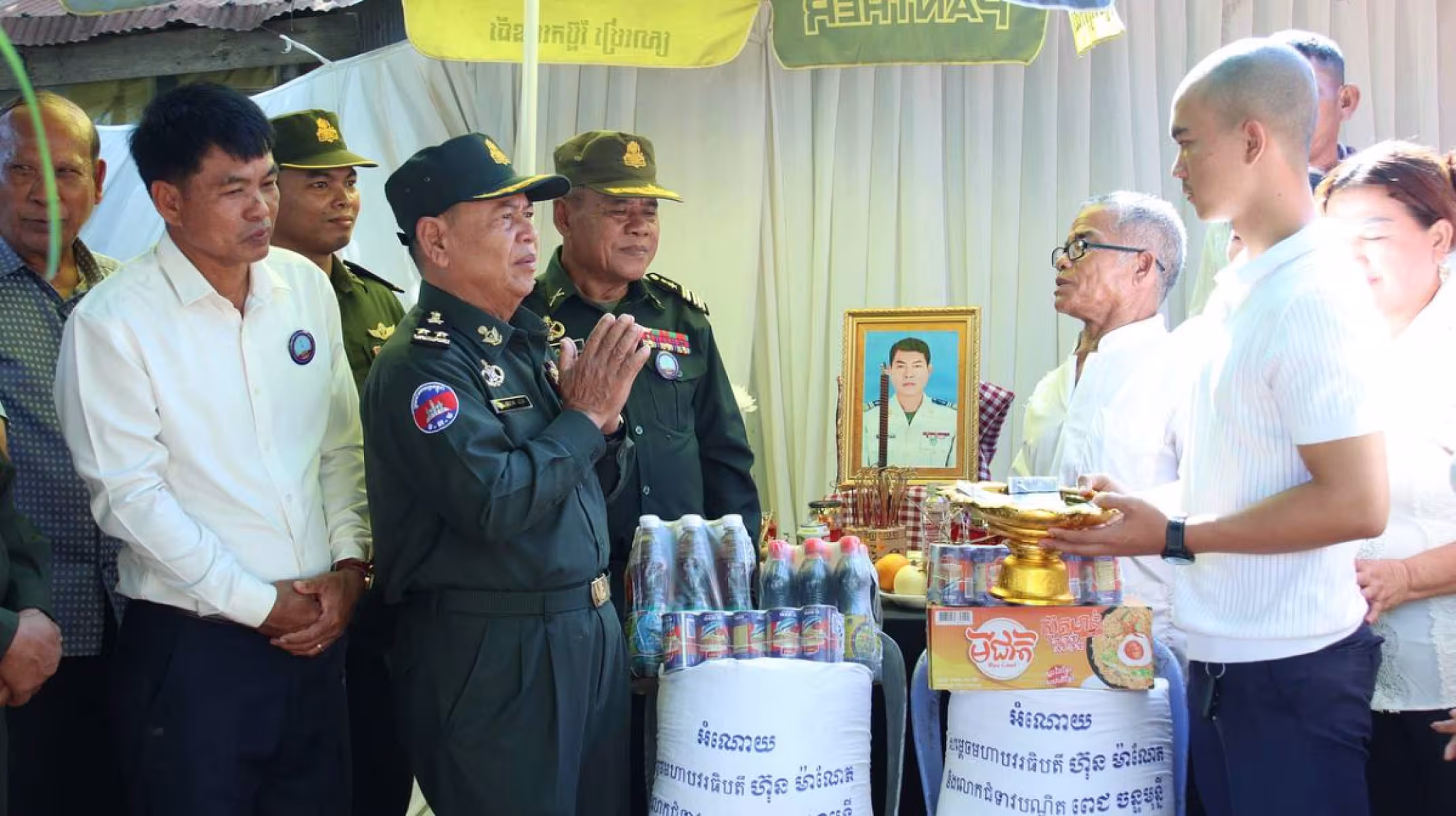 អ.ន.ក. ខេត្តកំពង់ធំ ចុះប្រគល់ថវិកាបេឡាមរណសង្គ្រោះជូនគ្រួសារសពជាសមាជិក