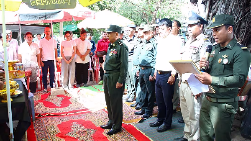 អ.ន.ក. ខេត្តកំពង់ធំ ចុះប្រគល់ថវិកាបេឡាមរណសង្គ្រោះជូនគ្រួសារសពជាសមាជិក - Image 3