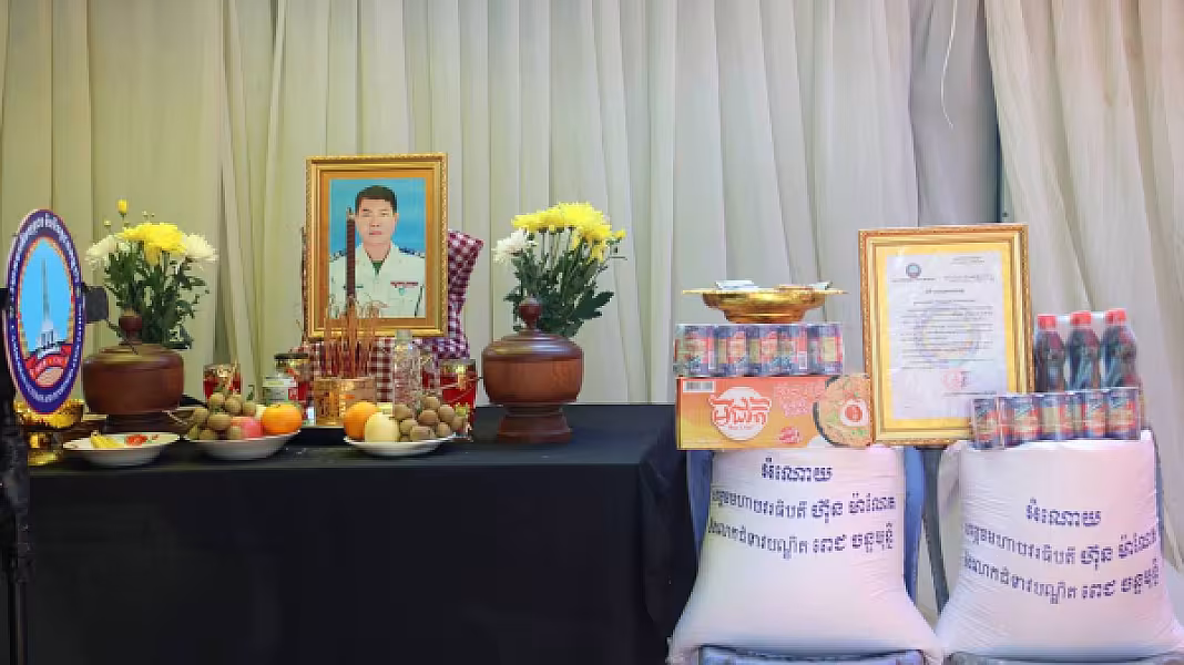 អ.ន.ក. ខេត្តកំពង់ធំ ចុះប្រគល់ថវិកាបេឡាមរណសង្គ្រោះជូនគ្រួសារសពជាសមាជិក - Image 9