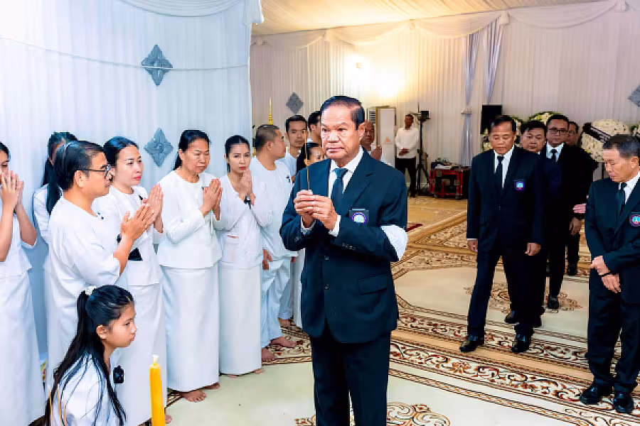 ឯកឧត្តម ទេសរដ្ឋមន្រ្តី គន់ គីម អញ្ជើញដឹកនាំគណៈប្រតិភូគោរពវិញ្ញាណក្ខន្ធសព ឯកឧត្តម ទឹម ផន   - Image 5