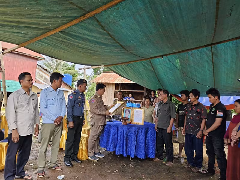 អ.ន.ក.ស្រុកតាវែង នាំយកថវិកាបេឡាមរណសង្គ្រោះជូនគ្រួសារសពជាសមាជិក - Image 3
