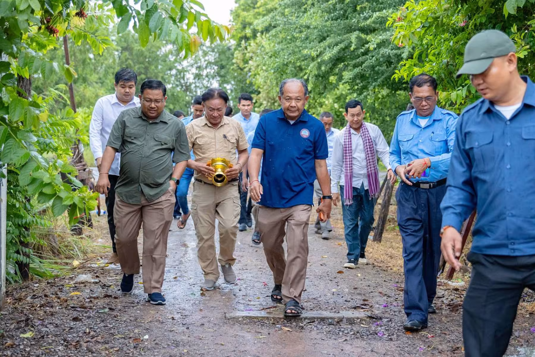 អ.ន.ក. ខេត្តបន្ទាយមានជ័យ នាំយកថវិកាបេឡាមរណសង្គ្រោះជូនគ្រួសារសពសមាជិក ៥គ្រួសារ