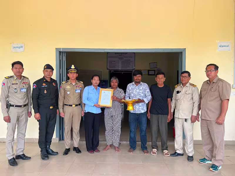 អ.ន.ក. ស្រុករុក្ខគិរី នាំយកថវិកាមរណសង្គ្រោះជូនគ្រួសារសមាជិក - Image 2