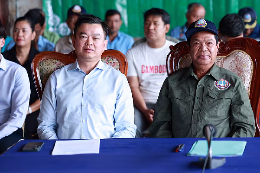 ឯកឧត្តម គន់ គីម អញ្ជើញប្រគល់ផ្ទះចំនួន ២០០ខ្នង ជាអំណោយរបស់សម្តេចតេជោ ហ៊ុន សែន ជូនអតីតយុទ្ធជន និងនិវត្តជន ក្នុងខេត្តបាត់ដំបង - Image 23