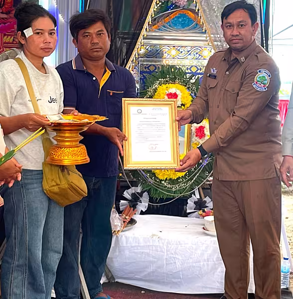 អ.ន.ក.ស្រុកសង្កែ ចុះប្រគល់ថវិកាបេឡាមរណសង្គ្រោះជូនគ្រួសារសពជាសមាជិក - Image 2