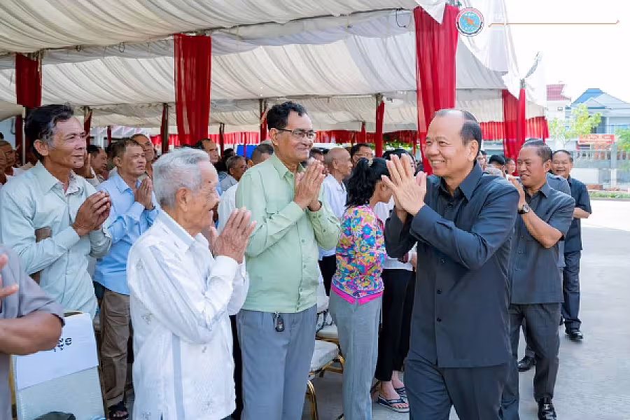 ឯកឧត្តម ជា វ៉ាន់ដេត អញ្ជើញជួបសំណេះសំណាលជាមួយអតីតយុទ្ធជន និងនិវត្តជន ប្រមាណ ១៤៨០នាក់ នៅស្រុកបាទី  - Image 4