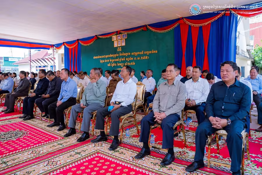 ឯកឧត្តម ជា វ៉ាន់ដេត អញ្ជើញជួបសំណេះសំណាលជាមួយអតីតយុទ្ធជន និងនិវត្តជន ប្រមាណ ១៤៨០នាក់ នៅស្រុកបាទី  - Image 6