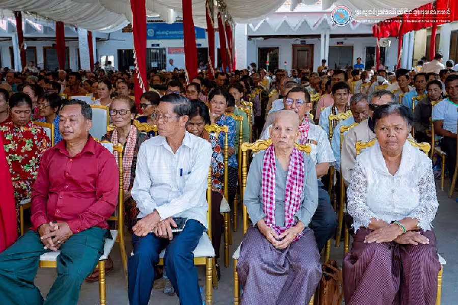 ឯកឧត្តម ជា វ៉ាន់ដេត អញ្ជើញជួបសំណេះសំណាលជាមួយអតីតយុទ្ធជន និងនិវត្តជន ប្រមាណ ១៤៨០នាក់ នៅស្រុកបាទី  - Image 9
