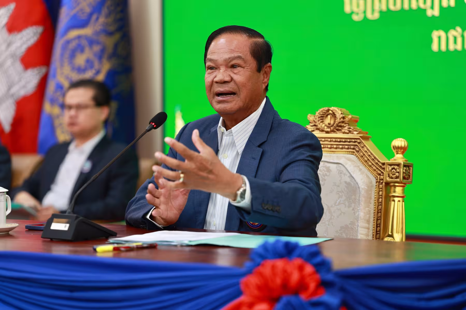 ឯកឧត្តម គន់ គីម អញ្ជើញជាអធិបតីដឹកនាំកិច្ចប្រជុំពិនិត្យការងាររបស់ អ.ន.ក. តាមវិស័យទាំង ១៧ក្រសួង-ស្ថាប័ន