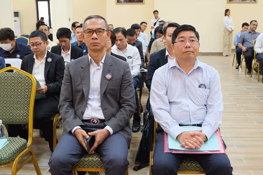 ឯកឧត្តម គន់ គីម អញ្ជើញជាអធិបតីដឹកនាំកិច្ចប្រជុំពិនិត្យការងាររបស់ អ.ន.ក. តាមវិស័យទាំង ១៧ក្រសួង-ស្ថាប័ន - Image 13