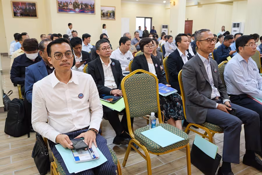 ឯកឧត្តម គន់ គីម អញ្ជើញជាអធិបតីដឹកនាំកិច្ចប្រជុំពិនិត្យការងាររបស់ អ.ន.ក. តាមវិស័យទាំង ១៧ក្រសួង-ស្ថាប័ន - Image 23